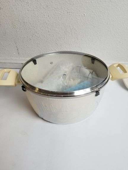 TIAJO 9-Piece Non-Stick Cookware Set | Open Box | (See Condition Notes)