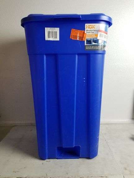 HDX 45Gal Weather Resistant Recycling Trash Can, Blue, 21.5"W x 26.4"D x 37.4"H | Open Box | (See Condition Notes)