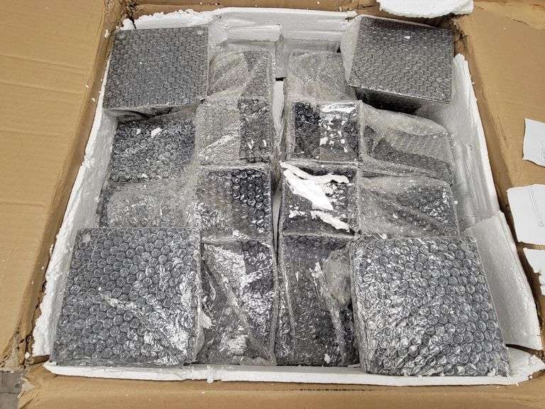 Post Base Anchors & Connectors 8 Pcs Black | Open Box