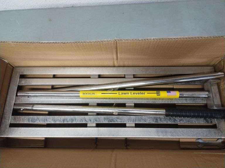 Rocklin Industry Lawn Leveling Rake, 30" x 10" Ground Plate | Open Box | (See Condition Notes)