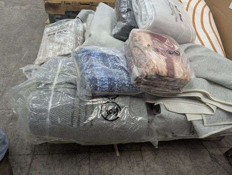 Pallet Of Miscellaneous Rugs | Open Box
