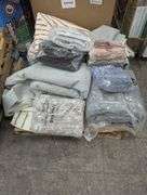 Pallet Of Miscellaneous Rugs | Open Box