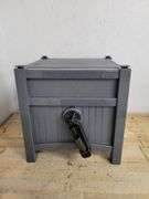 Suncast Hose Hideaway | Open Box