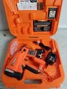 PASLODE Cordless 18GA Straight Brad Finish Nailer | Open Box