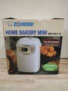 ZOJIRUSHI Breadmaking Machine, 1lbs | Open Box | (See Condition Notes)