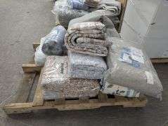 Pallet Of Miscellaneous Rugs | Open Box
