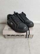 ACACIA Stick-Curling Shoes, Black, 7M | Open Box