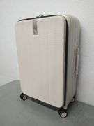 Hanke 24" Hard Shell Rolling Luggage W/ TSA Lock | Open Box