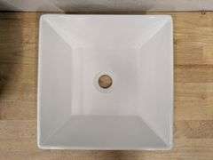 14" White Stone Veneer Top for FUFU&GAGA 30-in Single Sink Vanity | Open Box | (See Condition Notes)