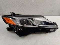 Passenger Front Headlight Replacement For Toyota | Open Box | (See Condition Notes)