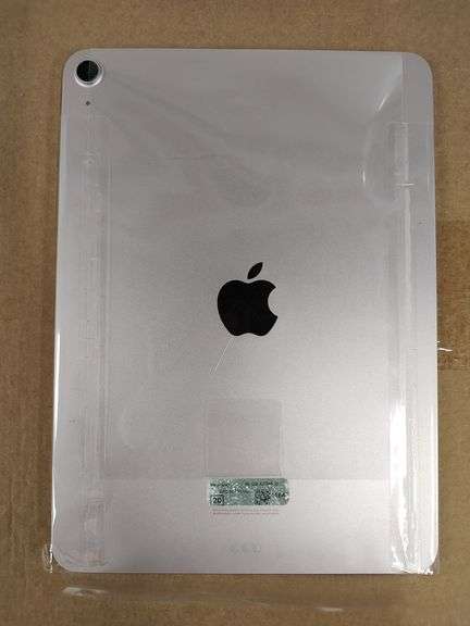 APPLE iPad Air, 5th Gen, 64gb, WiFi, 10.9" | Open Box | (See Condition Notes)