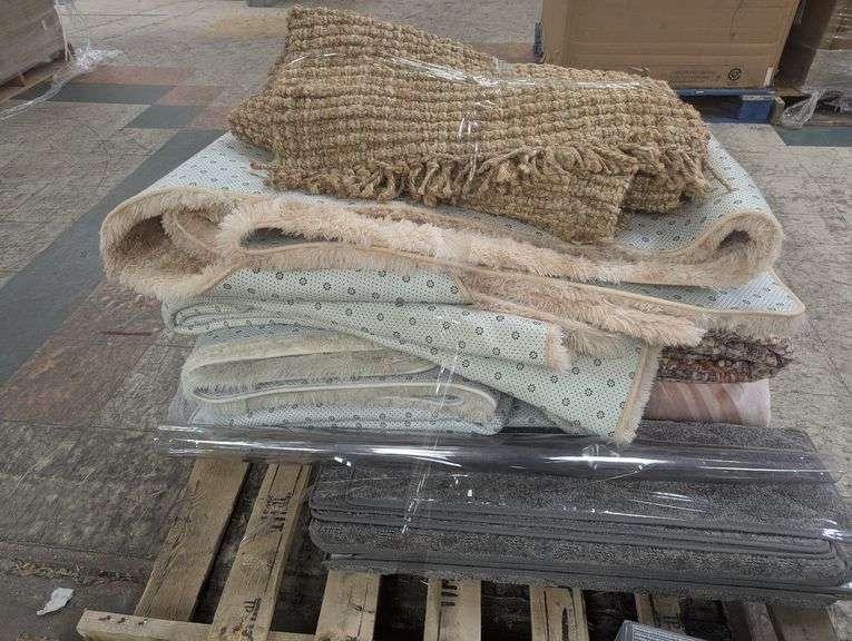 Pallet Of Rugs | Open Box