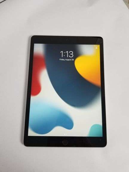 APPLE iPad 9th Generation 10.2" 64GB 12mp Front/Back Camera, Silver | Open Box
