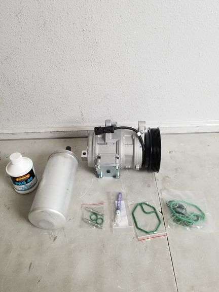 BUYAUTOPARTS AC Compressor &A/C Kit For Jeep Wrangler TJ 4.0L 2000-2006 | Open Box