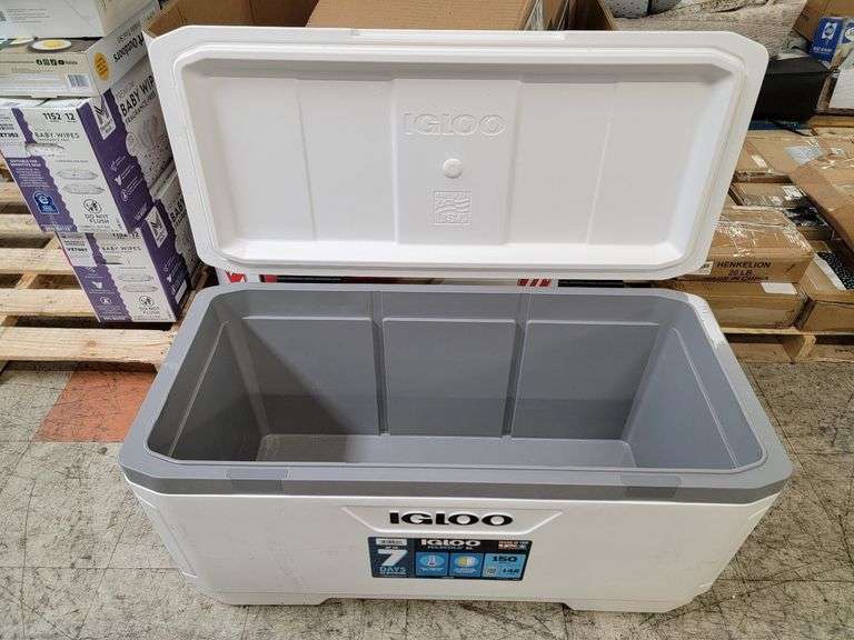IGLOO Maxcold XL 150 qt | Open Box
