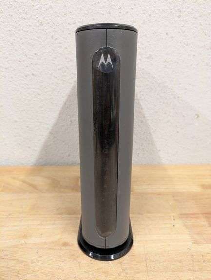 Motorola MG8702 | DOCSIS 3.1 Cable Modem + Wi-Fi Router | Open Box