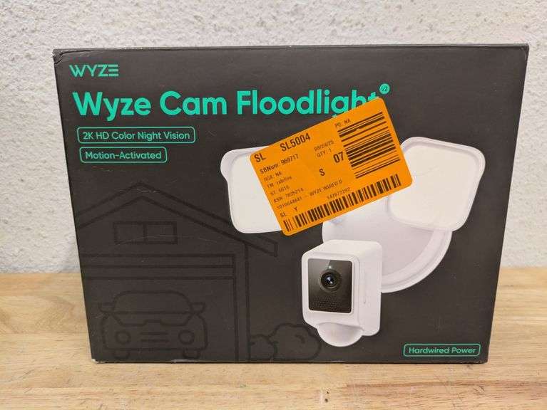 WYZE Floodlight Camera v2 | Open Box