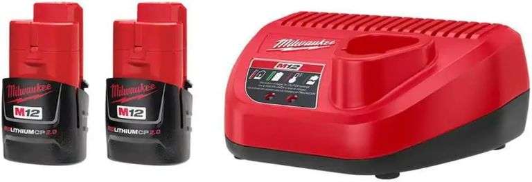Milwaukee M12 12V Lithium-Ion Compact Battery Pack Starter Kit | Open Box