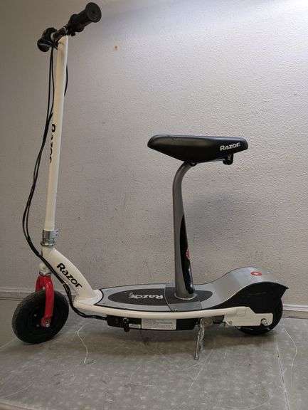 RAZOR E200S Seated Electric Scooter, White & Red | Open Box | (See Condition Notes)