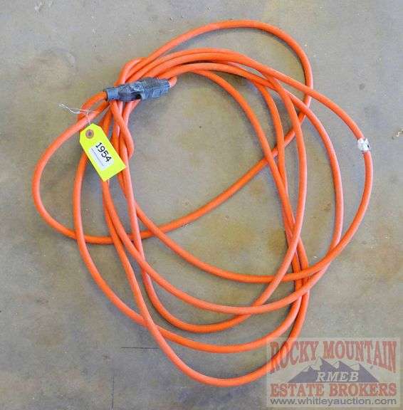 Orange heavy duty 25' extension cord.