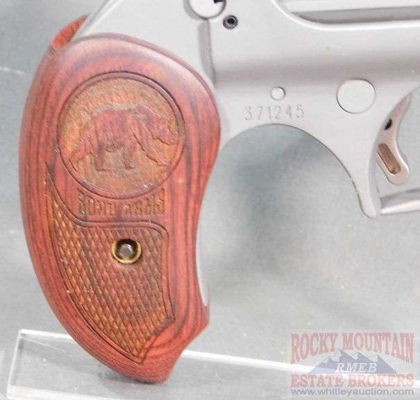 Premium Manufacturing Group Rosewood Grizzly Bear Grips For Bond Arms Derringer - XL, NEW