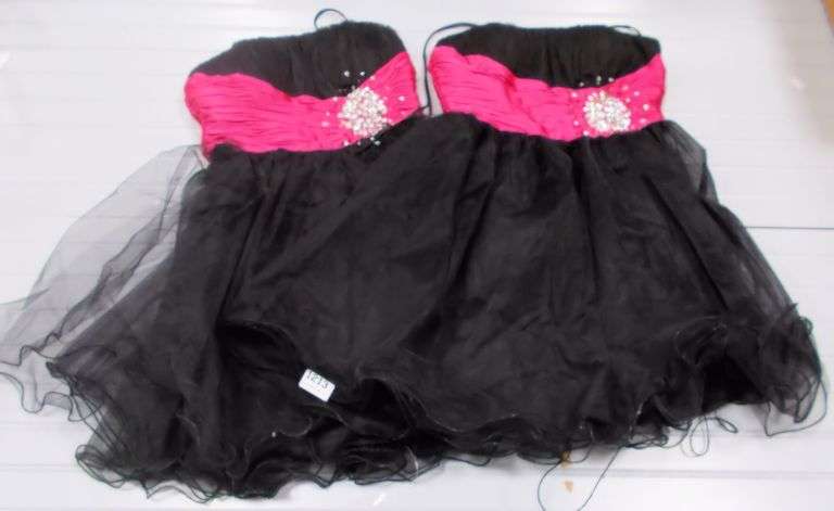 (2) youth formal dresses, small & XS, black/pink. Both for one money.
