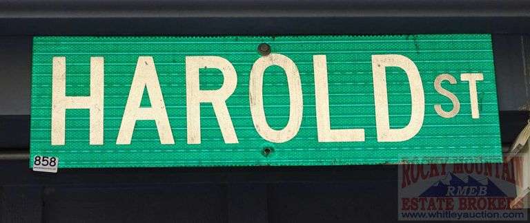 Green "Harold ST" Sign.  30x9.