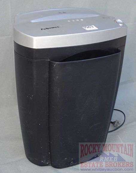 Fellowes W11C Paper Shredder. 17"H.