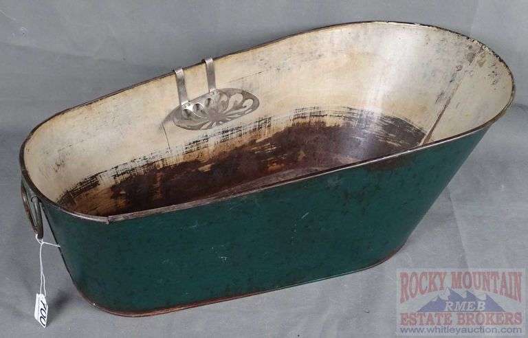 Cute Vintage Tin Baby Bath Tub W/ Removable Soap Dish, 9.5"x28"x14".