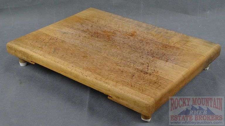 Neat 12" Wooden Serving Bowl & Cutting Board. Both for one money.