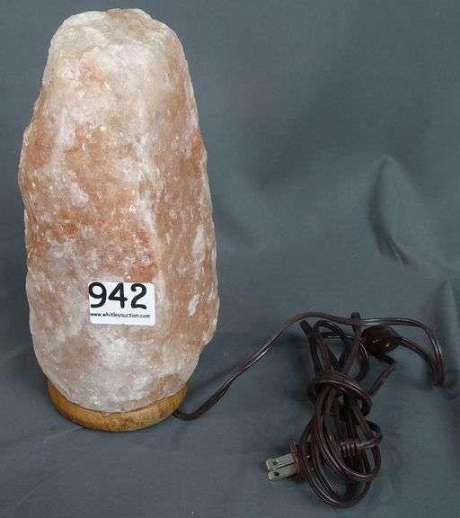 Large Himalayan Salt Lamp, 10.5" high.