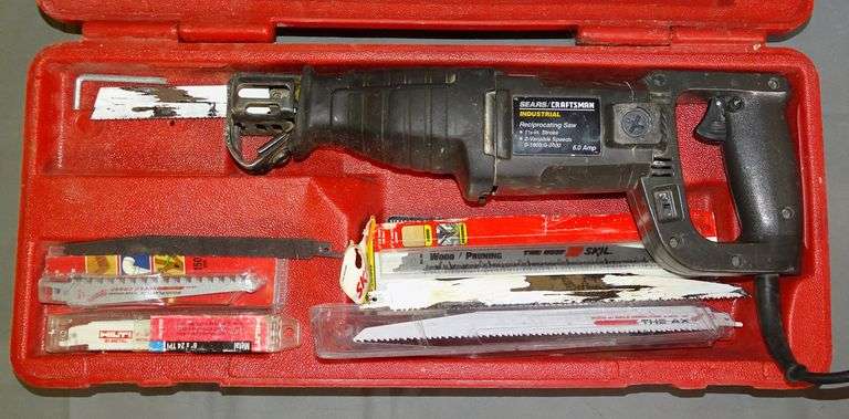 Sears Craftsman Industrial Reciprocating Saw W/ Tons Of Extra Blades & Case.