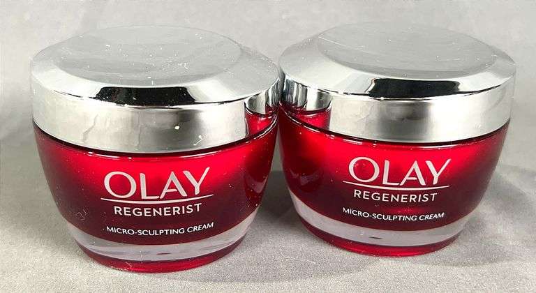 Brand New 2 Pack of Olay Regenerist Micro- Sculpting Cream . Supercharged with Hyaluronic & Vitamin B3, Making Skin Visibly Tighter.