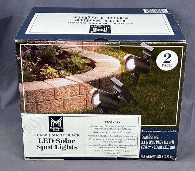 Brand New 2-Pack of Matte Black 60 Lumen LED Solar Spotlights.