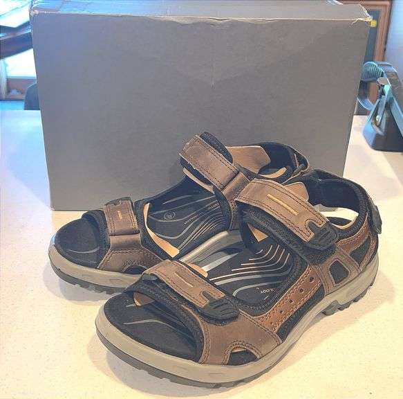Brand New Expensive Ecco, Size 6.5 -7 (EU Size 40), "Offroad" Sandals.