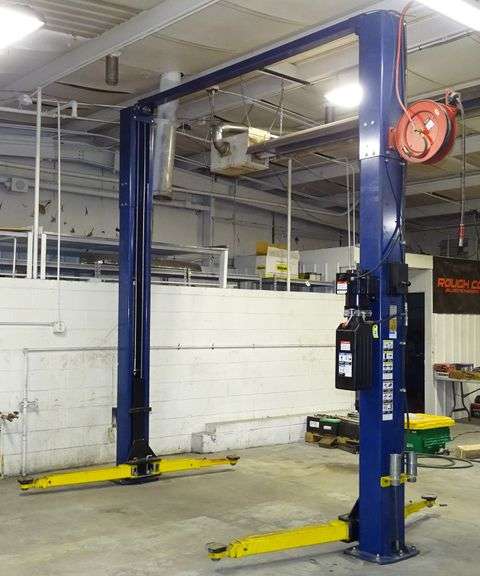 Challenger LE10 10,000 lb. Capacity 2-Post Automotive Lift. 143"x132" w/ 70" Lift - Buyer to Remove