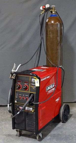 Lincoln Electric Power MIG 256 Welder with Gas Bottle Included
