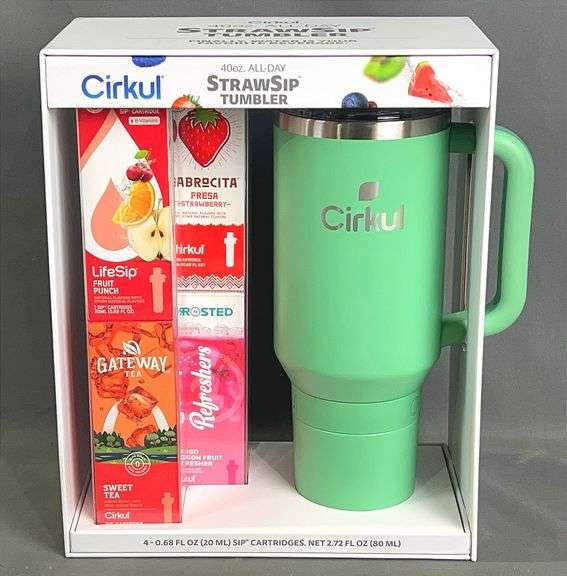 Brand New Cirkul 40-Ounce All-Day StrawSip Double-Wall Green Tumbler Starter Kit with 4 Flavor Cartridges. Make water your favorite beverage.