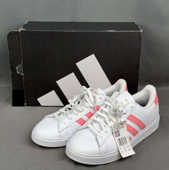 Brand New Ladies Size 8, Pink/White Adidas Grand Court 2.0 Sneakers.
