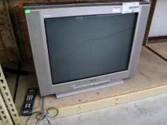 Sony Trinitron KV-24FV12 24in Color TV with Remote - Roller Auctions