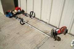 SHiNページ Shindaiwa 28 in. 21.2 cc Gas 2-Stroke Engine Single-Sided