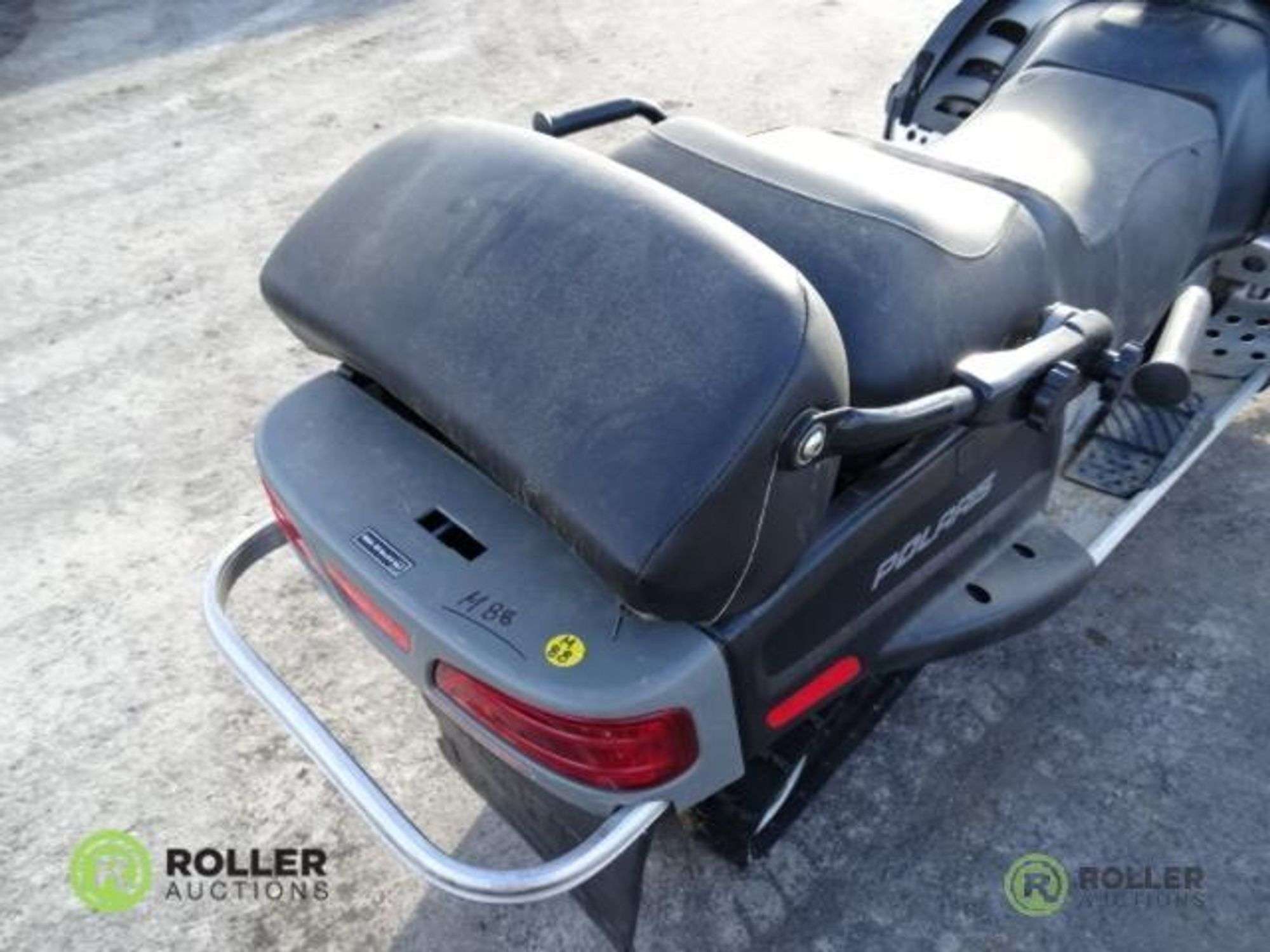 2008 POLARIS TRAIL TOURING 550 SNOWMOBILE, Odometer Reads