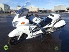 白バイPOLICEMOTORCYCLE HONDA DREAM 1964 Honda Dream Police | Bike-urious