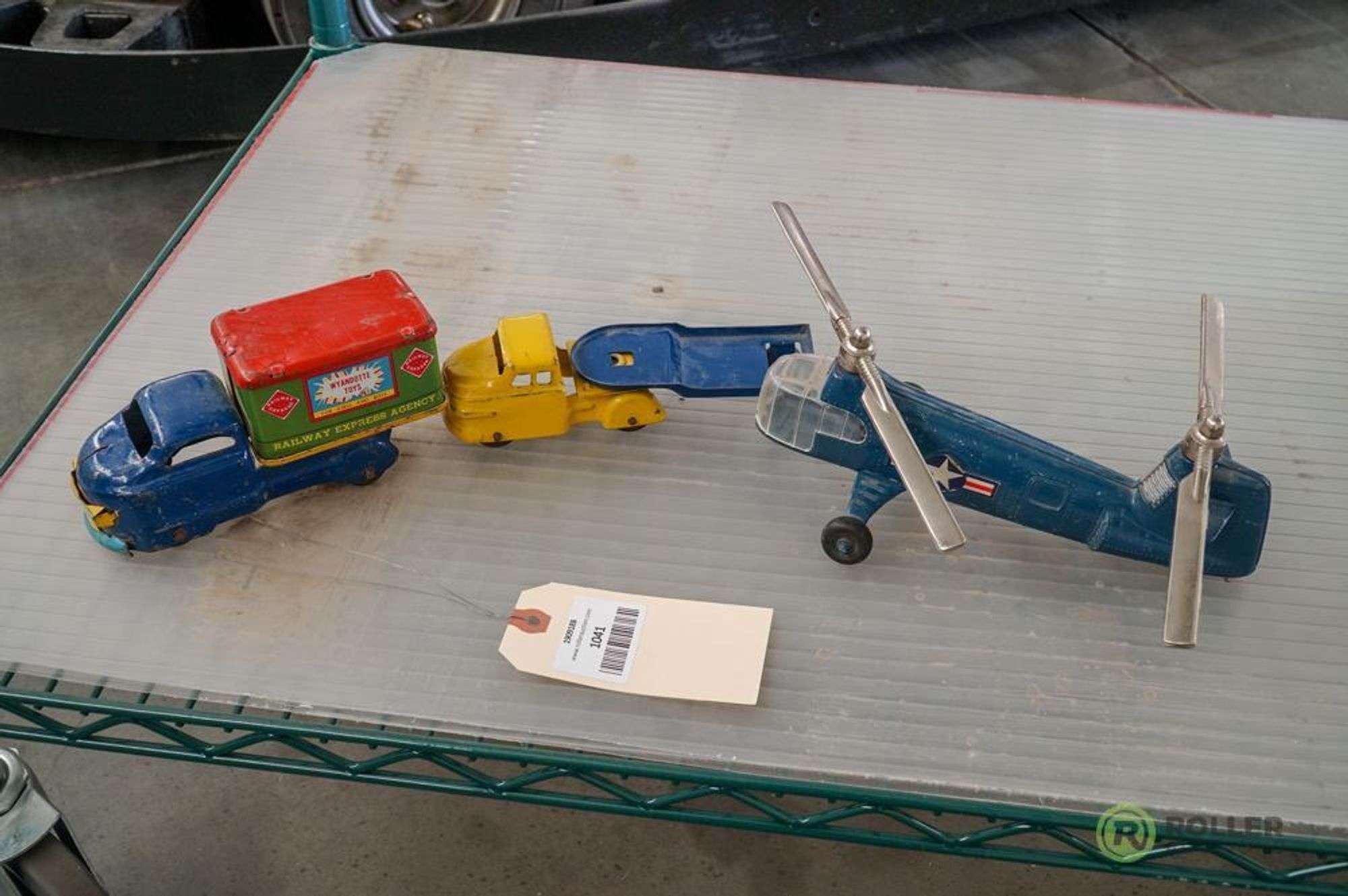 ミニカー Hubley toys truck&trailer il_1080xN.5928531774_83nm.jpg