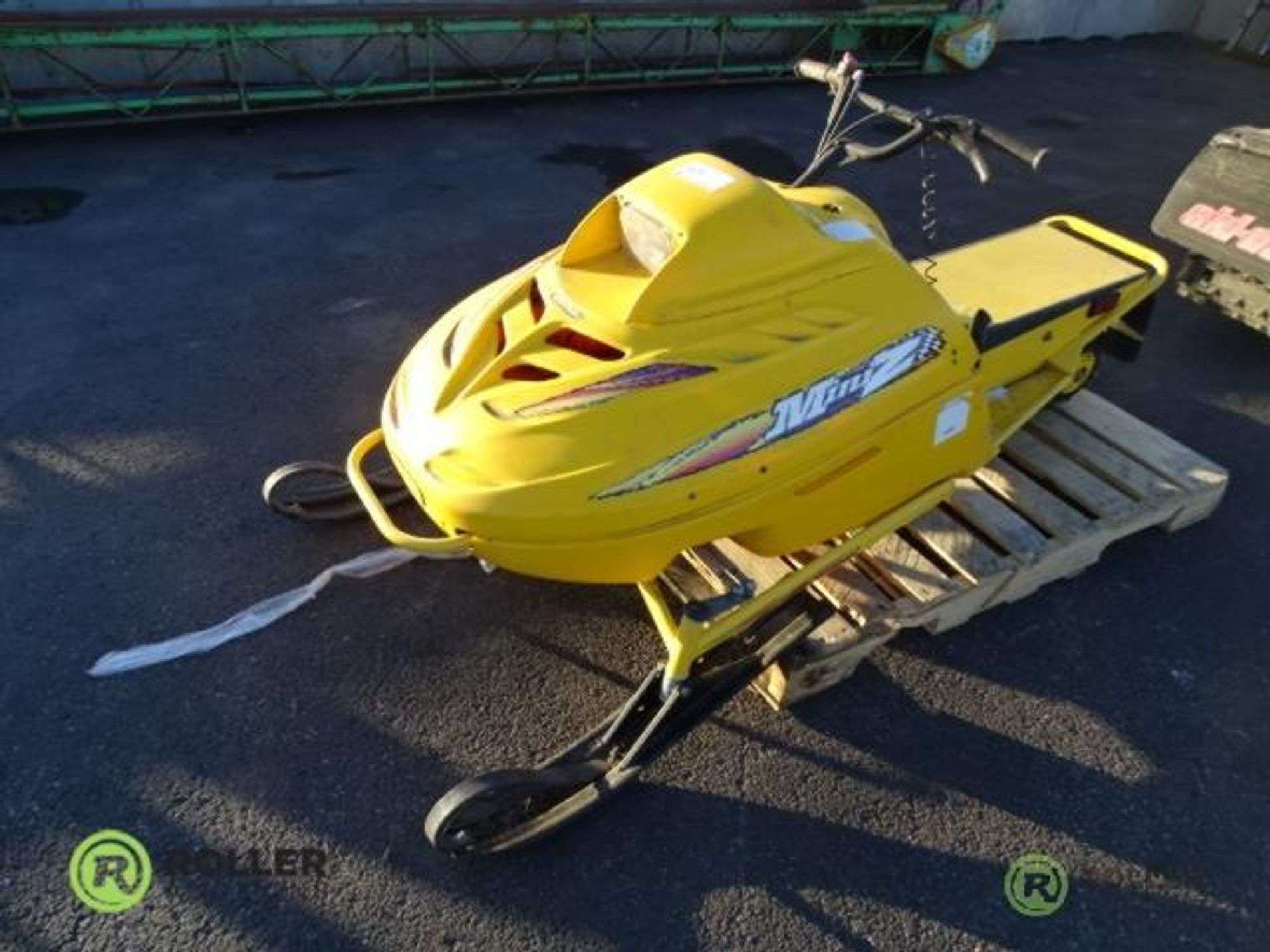 Ski-Doo Mini Z Snowmobile, 120CC Gas, Inoperable, Not a Titled