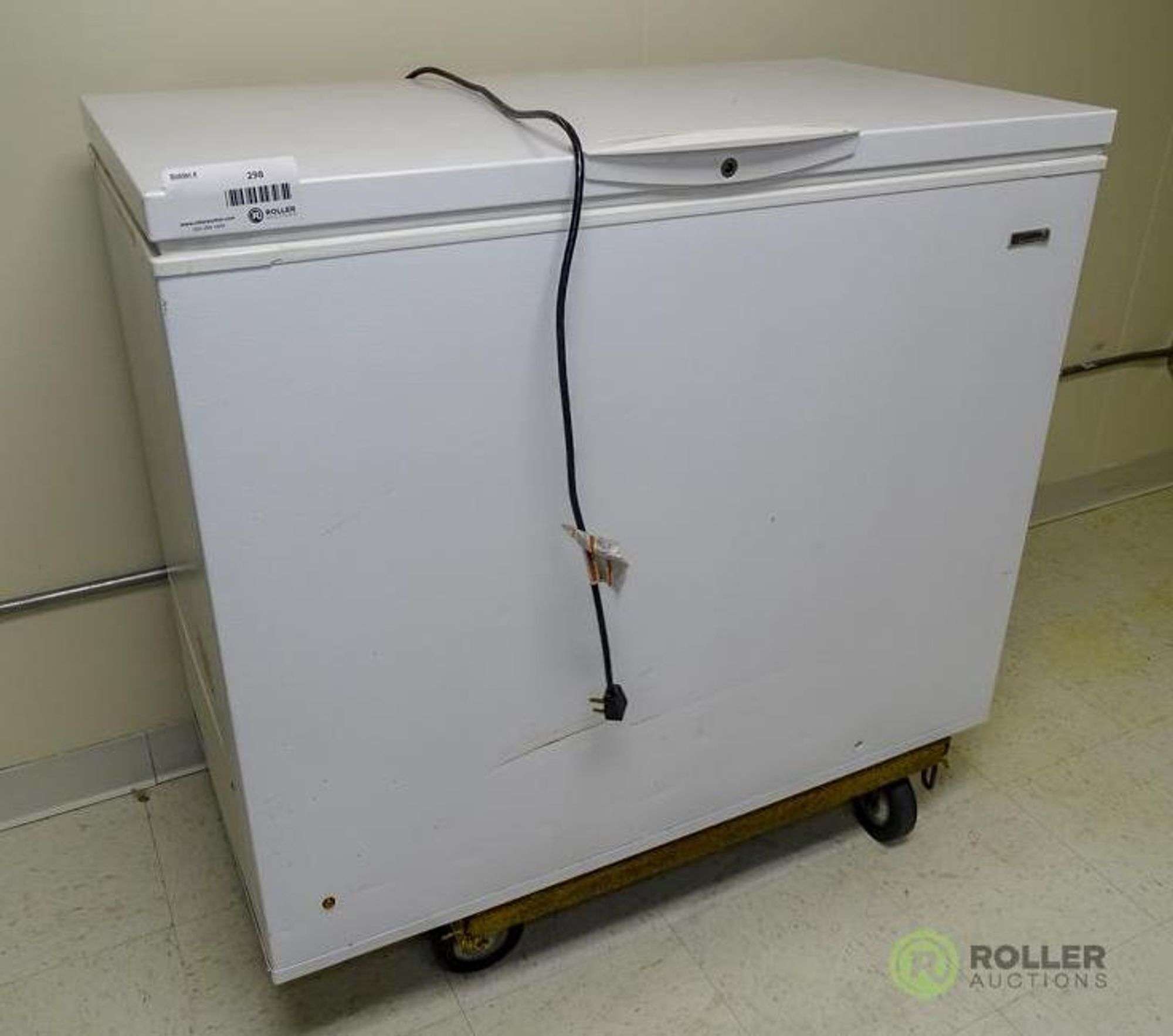 Sears 253.16922100 Chest Freezer - Roller Auctions