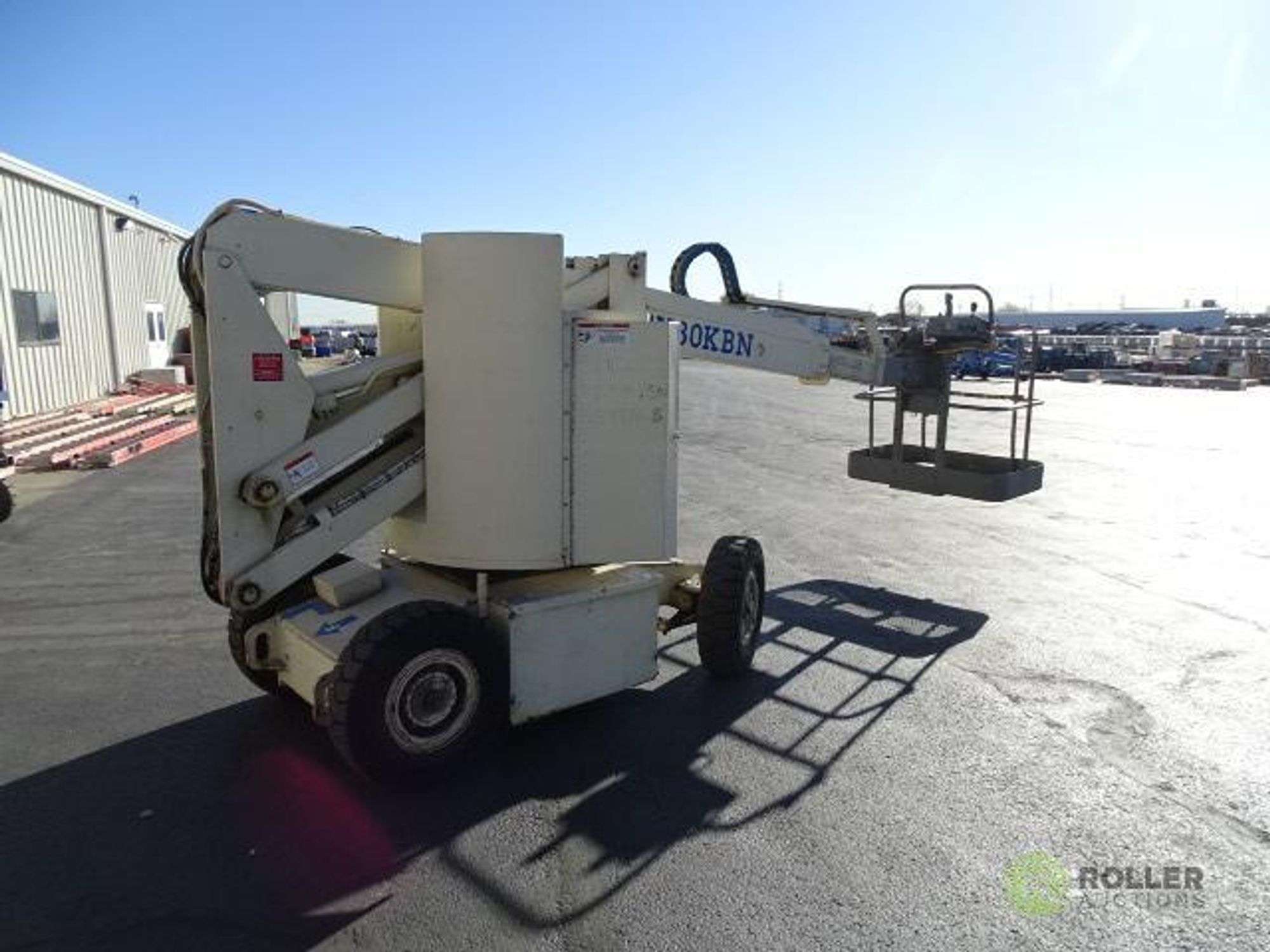 Mark Industries CH30KBN Electric Manlift, 30' Max Height