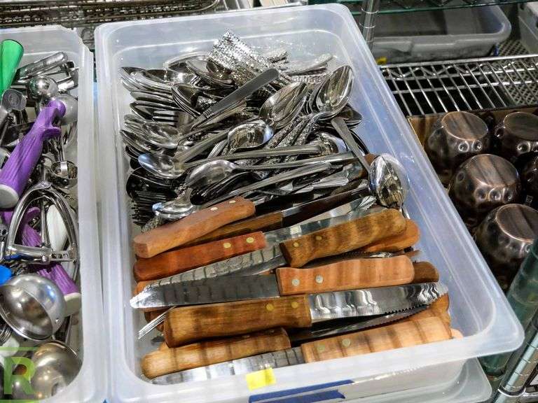 (2) Trays of Utensils - Roller Auctions
