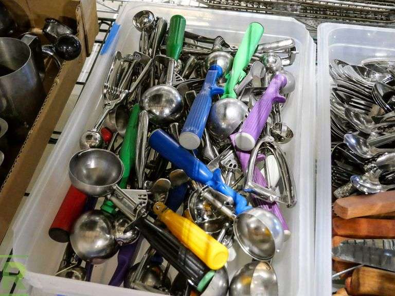 (2) Trays of Utensils - Roller Auctions