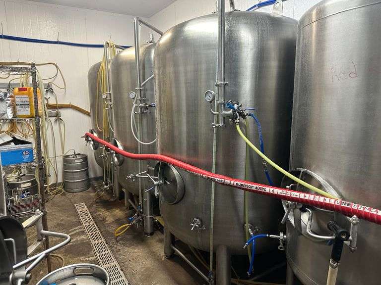 Lowdown Brewery + Kitchen  - Roller Auctions